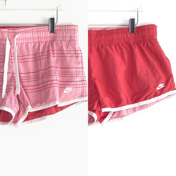Nike Pants - NIKE pink reversible athletic shorts #JJ15